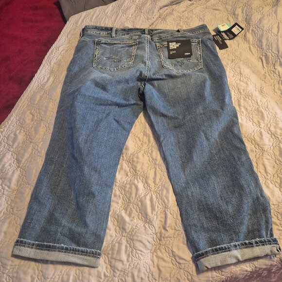 NEW Stitchfix Curvy Capri Silver Jeans Co - Picture 2 of 8